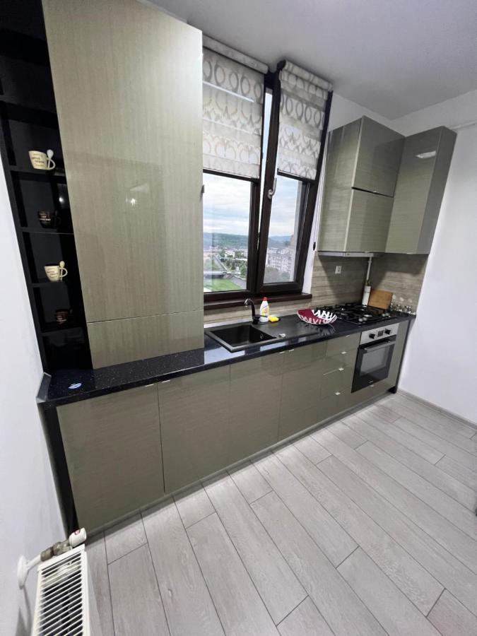 The Bliss Appartement Râmnicu Vâlcea Buitenkant foto