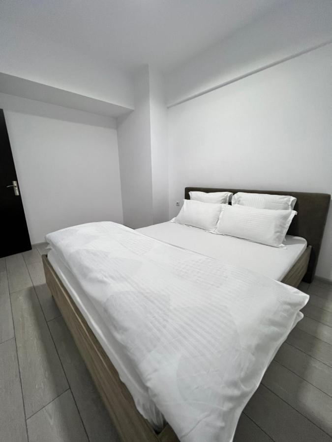 The Bliss Appartement Râmnicu Vâlcea Buitenkant foto
