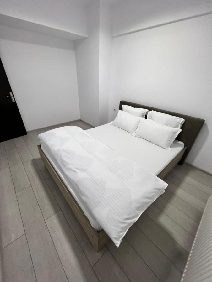 The Bliss Appartement Râmnicu Vâlcea Buitenkant foto