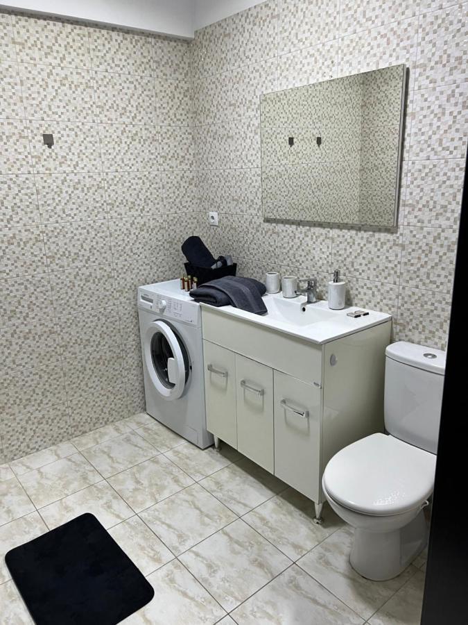 The Bliss Appartement Râmnicu Vâlcea Buitenkant foto