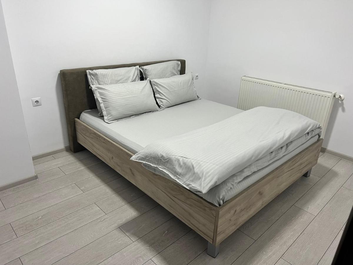 The Bliss Appartement Râmnicu Vâlcea Buitenkant foto