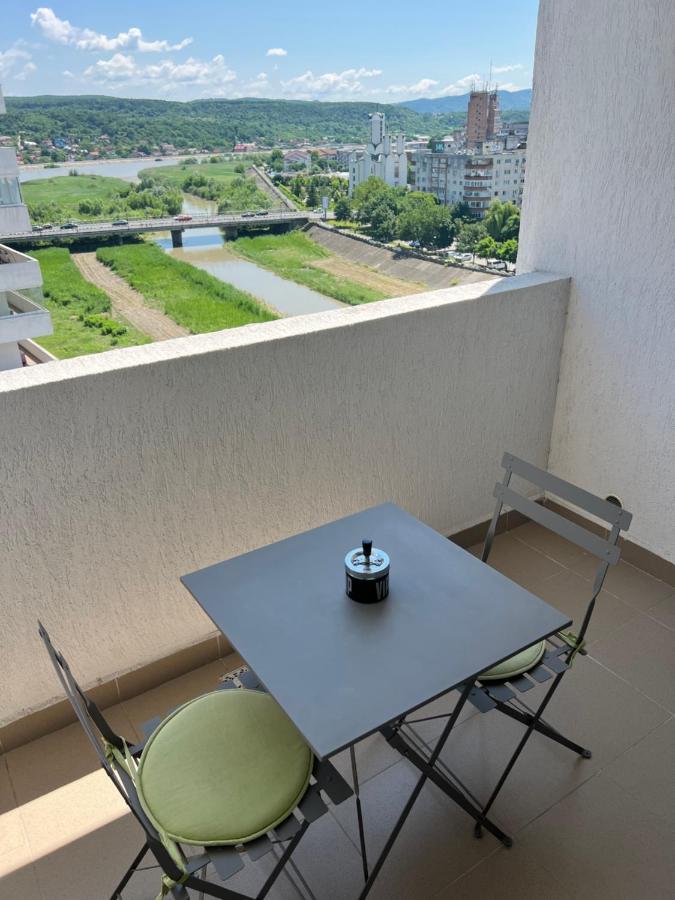 The Bliss Appartement Râmnicu Vâlcea Buitenkant foto