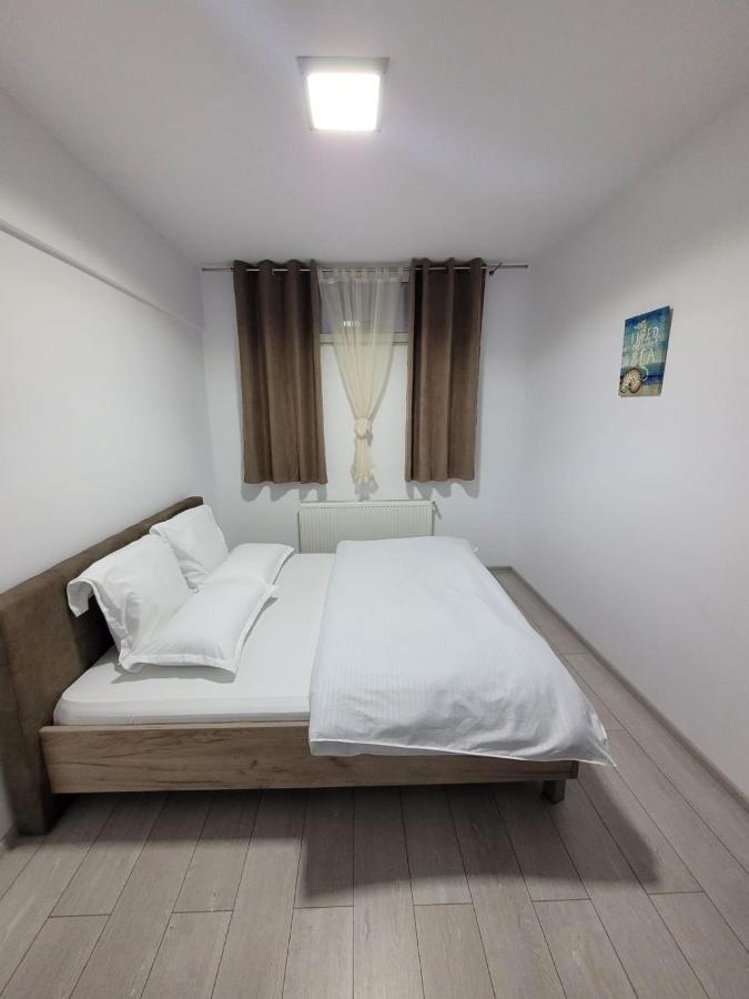 The Bliss Appartement Râmnicu Vâlcea Buitenkant foto